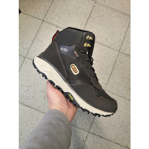 фото Кроссовки sprandi, полнота 8, размер 42, коричневый, серый