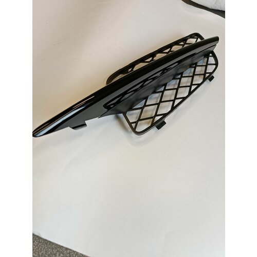 Решетка в бампер Левая BMW X5 E70