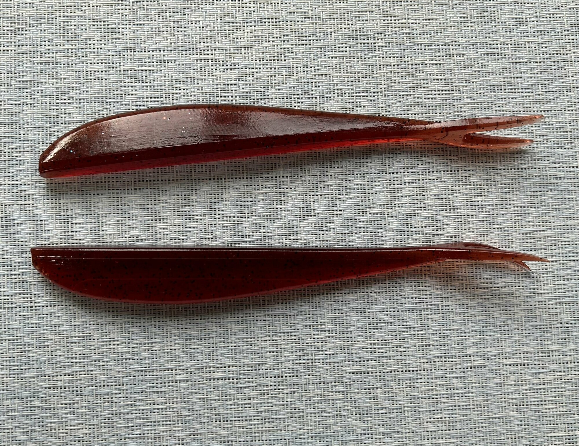 Крупная силиконовая приманка для рыбалки Pike Slag 17,8 см (свимбейт/ джеркбейт), Grape/ Рубиновый, 2 шт.