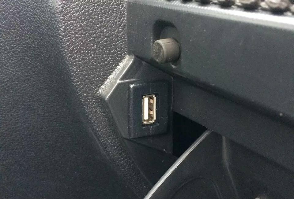 Кабель USB для Лада Калина 2 / Гранта / Датсун — фото 10