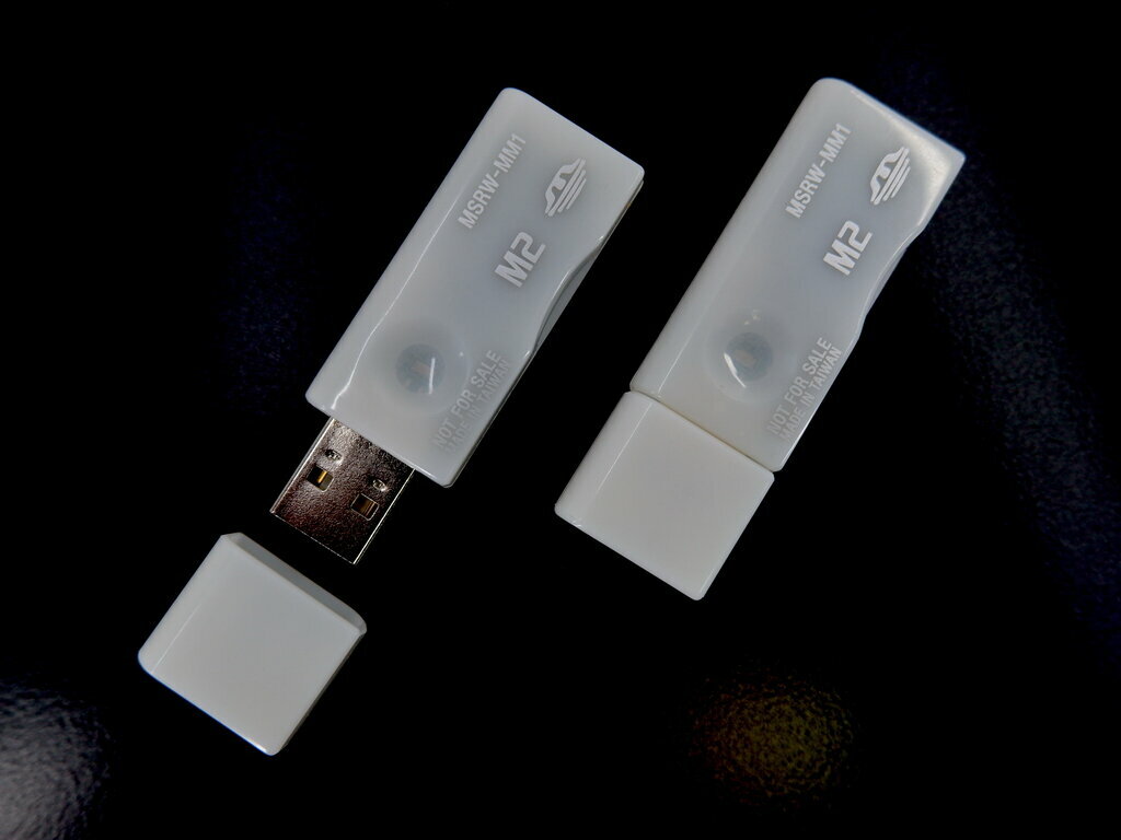 Картридер SONY MSRW-MD1 для карт памяти M2 Memory Stick Micro P86421984O