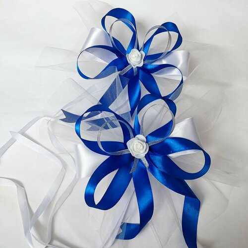 белый, синий, белый