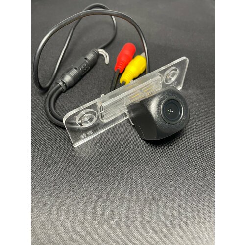 Камера заднего вида для Skoda Octavia A5 170400₽