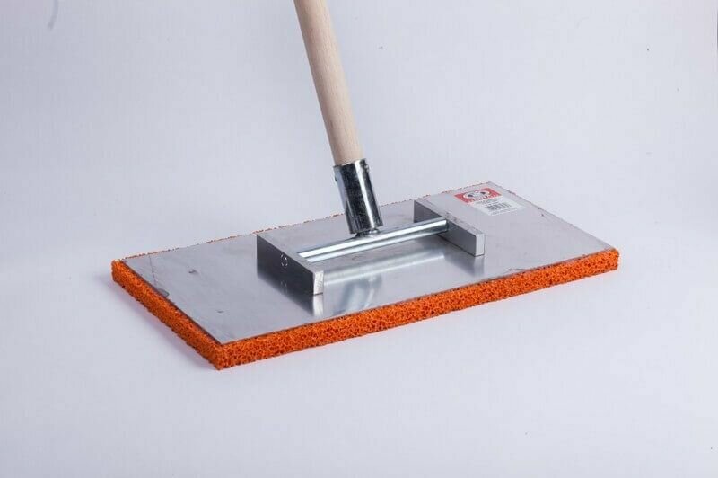 фото Терка для замывки стен на стержне