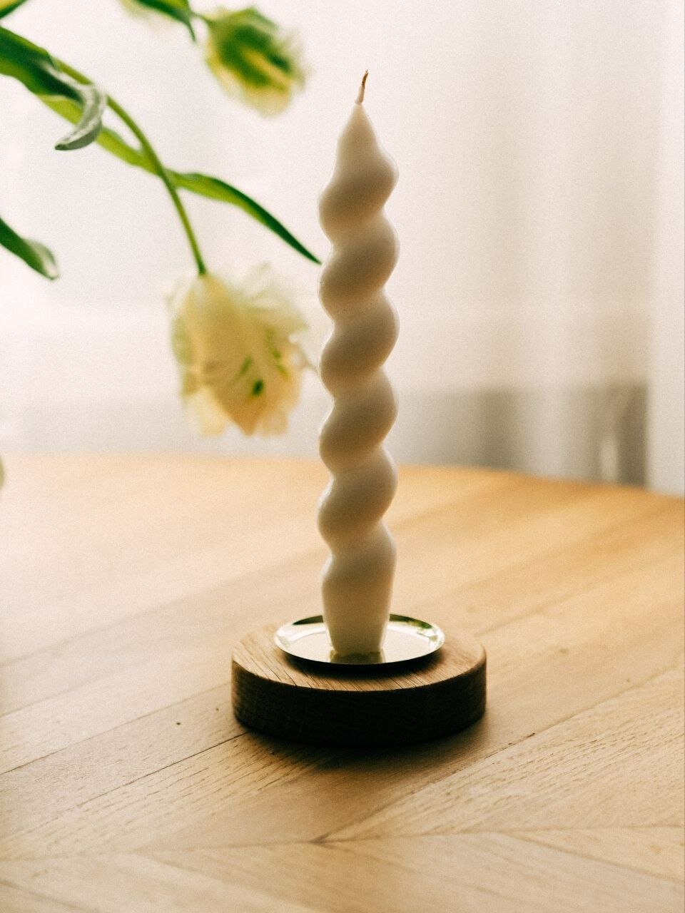 Подсвечник PITERWOOD деревянный с металлическим держателем со свечой