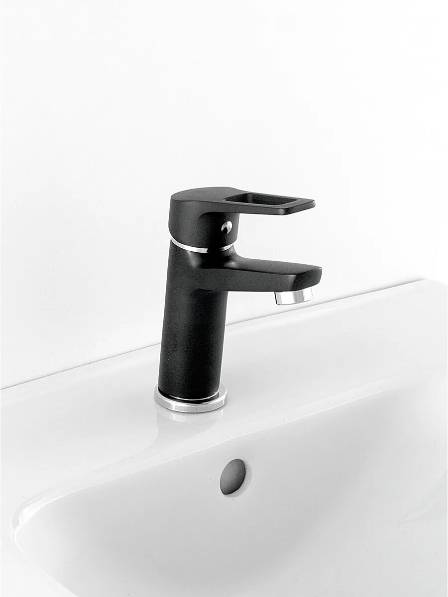 Смеситель для раковины Diadonna, горизонтальный, латунь, черный — фото 1