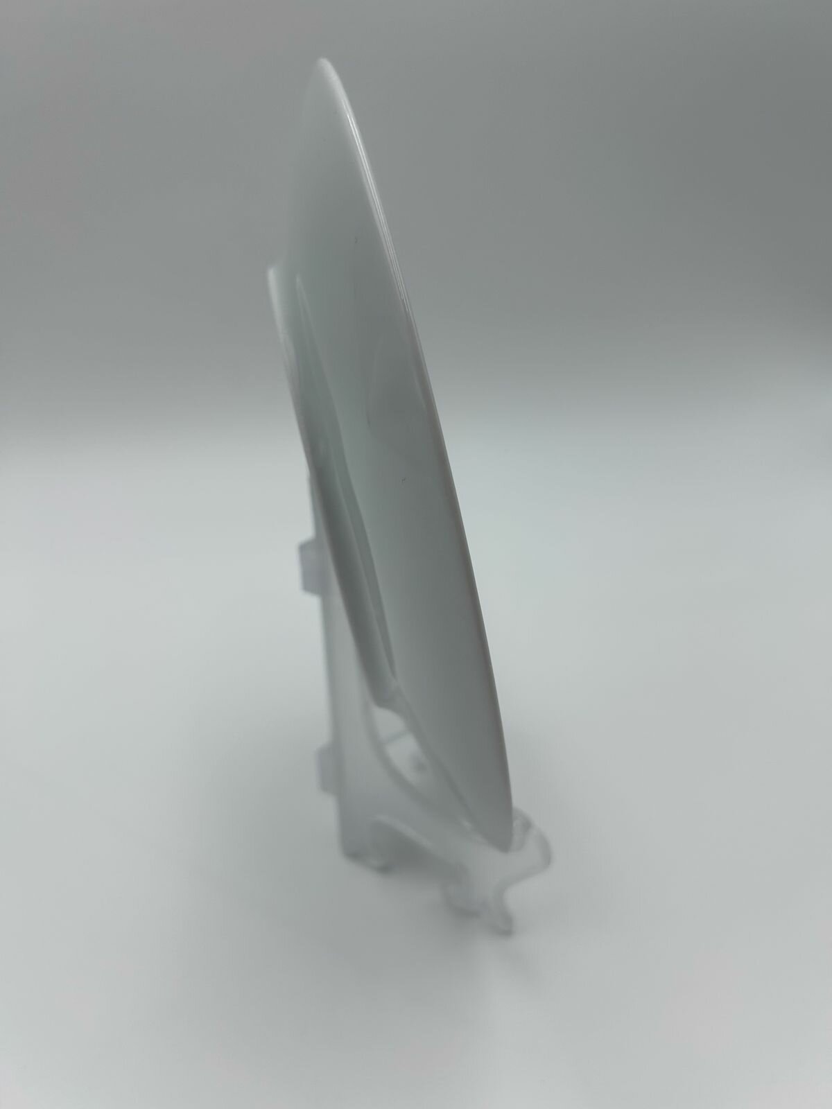 Тарелка сувенирная настольная - настенная Таганрог Петр Первый — фото 1