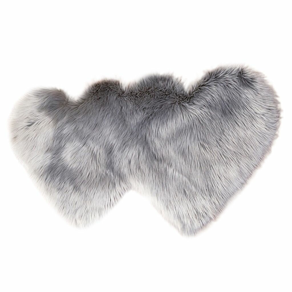 Ковер Long Plushes в форме сердца плюшевый серый 90х180 см