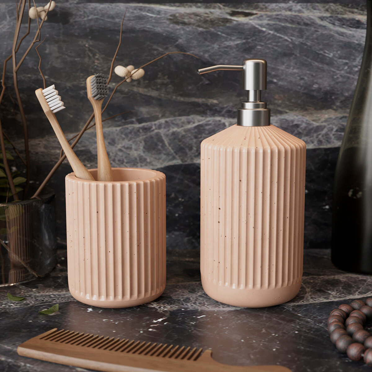 фото Набор для ванной комнаты Chloe 03 (стакан, дозатор для жидкого мыла с помпой металлик), бетон, розовый глянцевый
