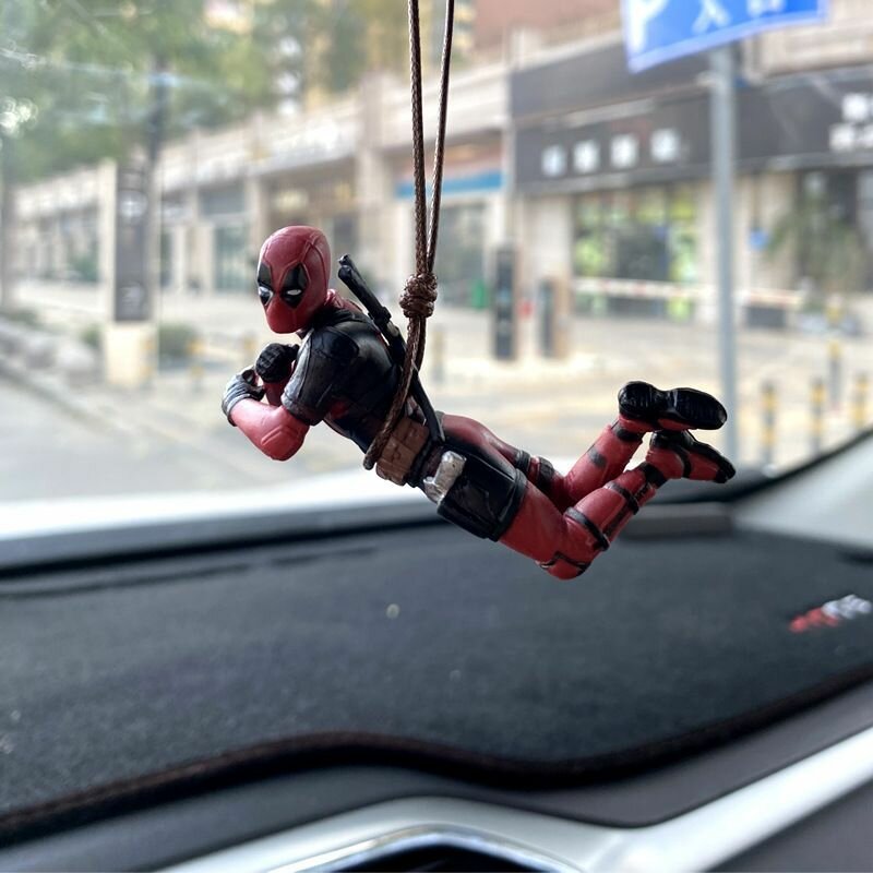 Фигурка для декора автомобиля, подвеска на зеркало заднего вида Deadpool (Дэдпул)