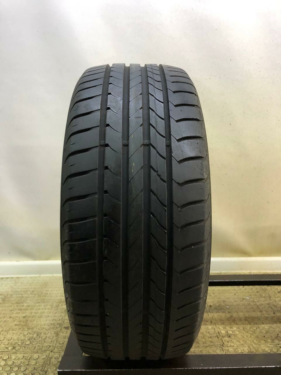 Goodyear EfficientGrip 215/50 R17 БУ Шины Летние