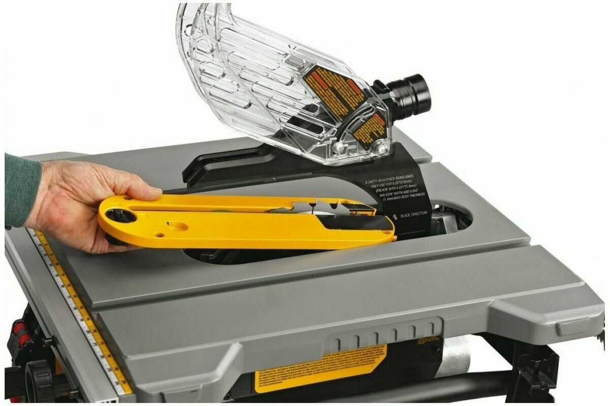 Распиловочный станок DeWALT DWE7485-QS — фото 1