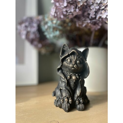 Статуэтка Кот Фамильяр