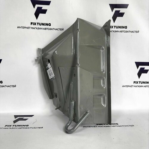 Пола багажника ваз 2110211121702171 приора правый 3200₽