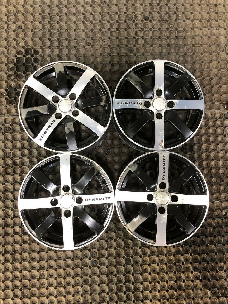 Колесные диски SKAD 5.5xR14/4x100 67.1 (Реплика)