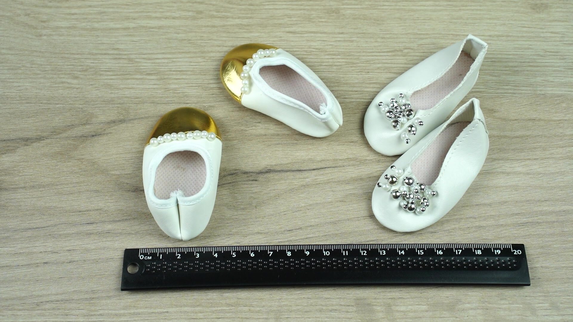 Обувь для кукол туфли, 7,5х4х3,5 см, 1 пара, золотистые (полиуретан), Айрис — фото 1