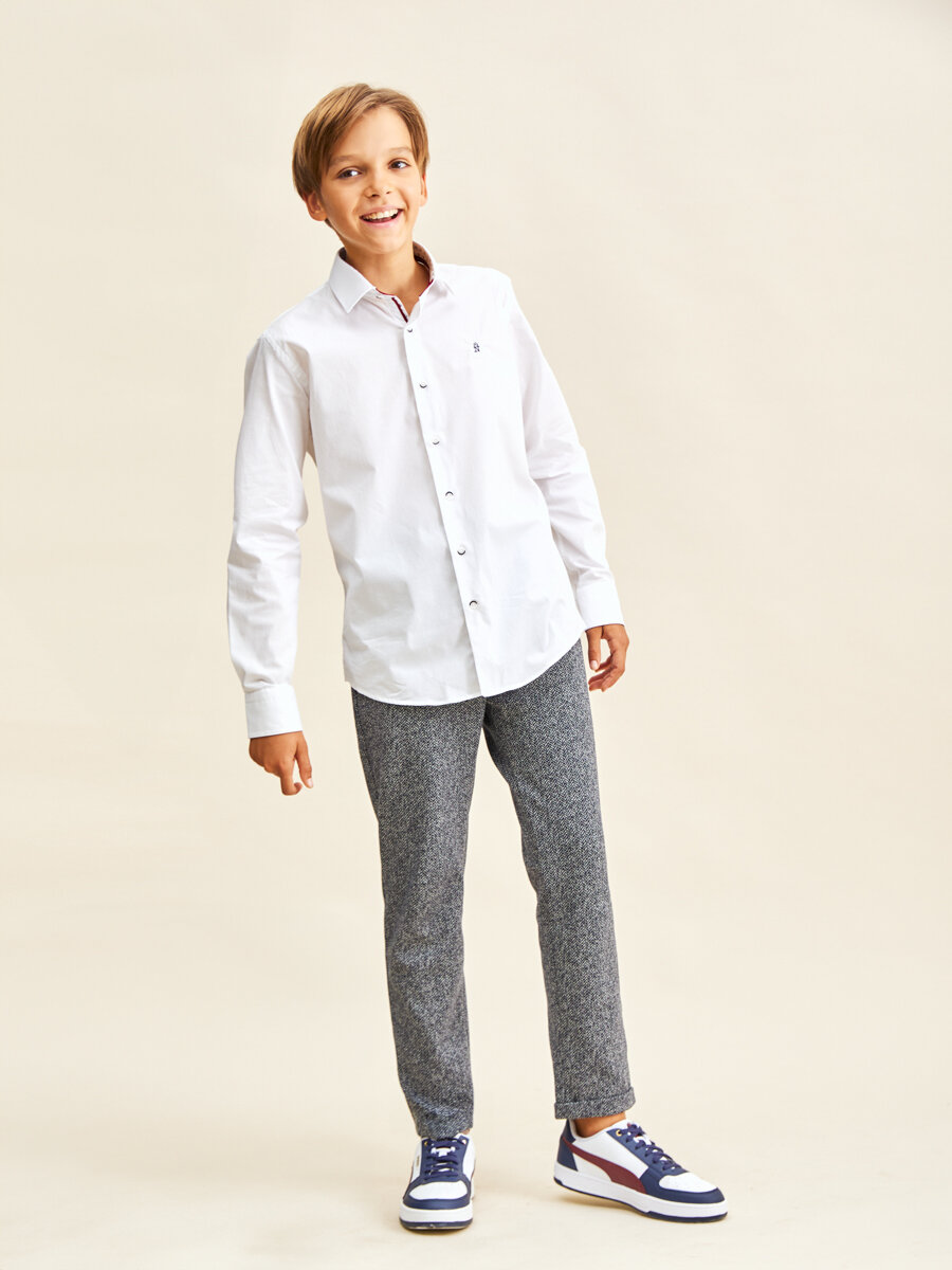 Школьная рубашка