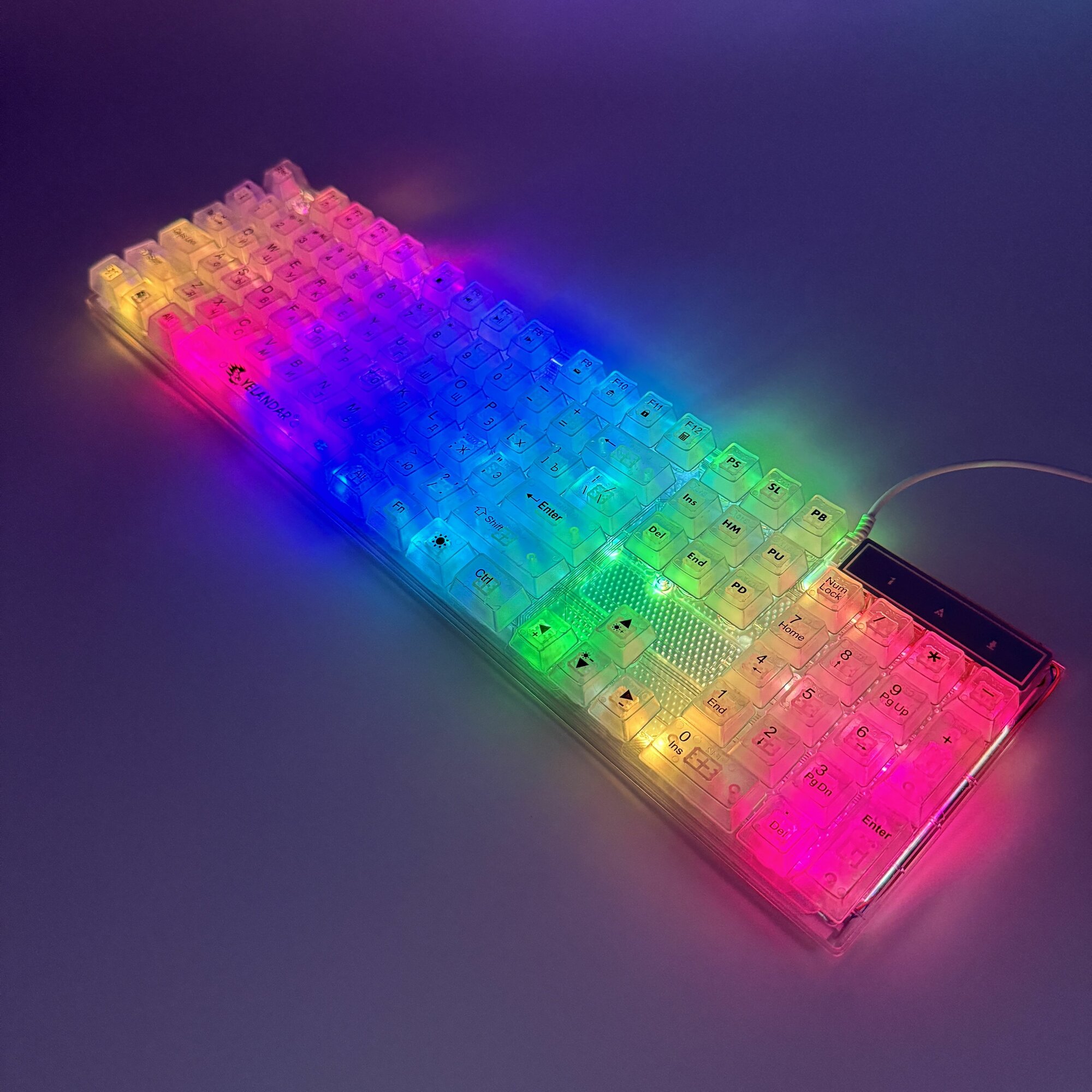 Игровая клавиатура прозрачная с RGB подсветкой YELANDAR "AN-T20"
