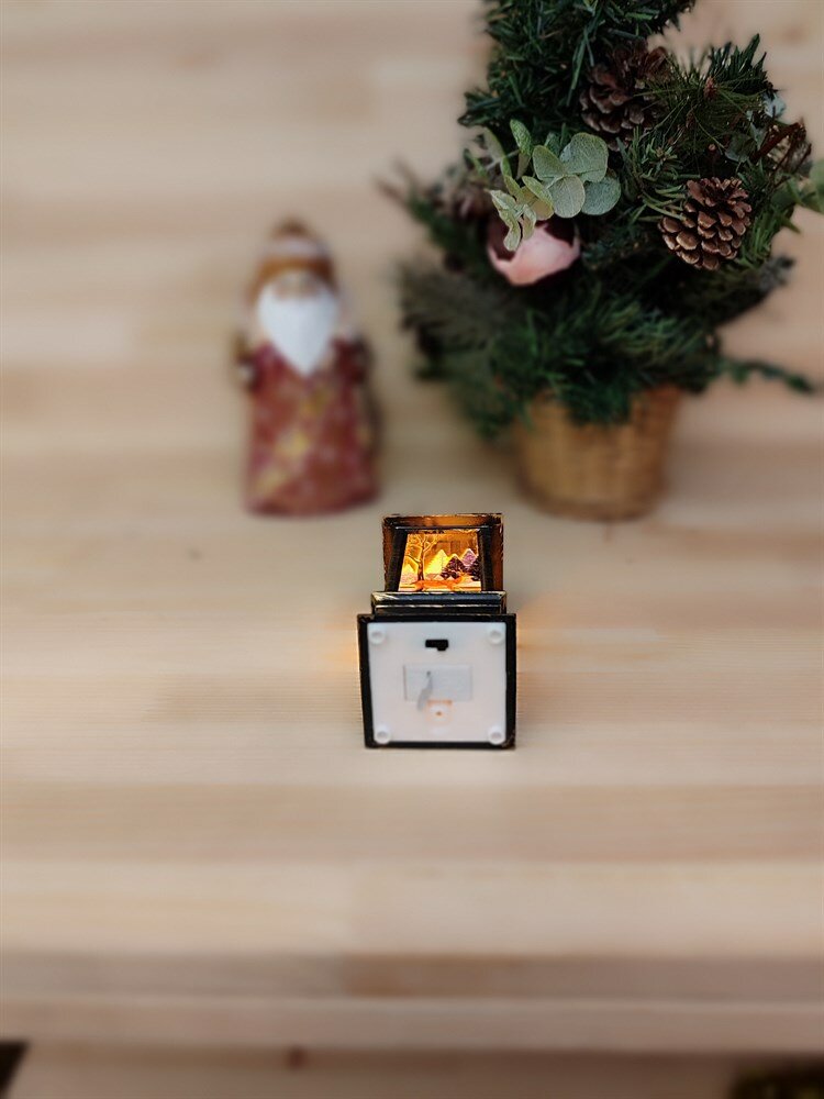 Новогодний фонарик со свечой, подсветкой | Игрушка-светильник на елку "Олень", 13х5 см