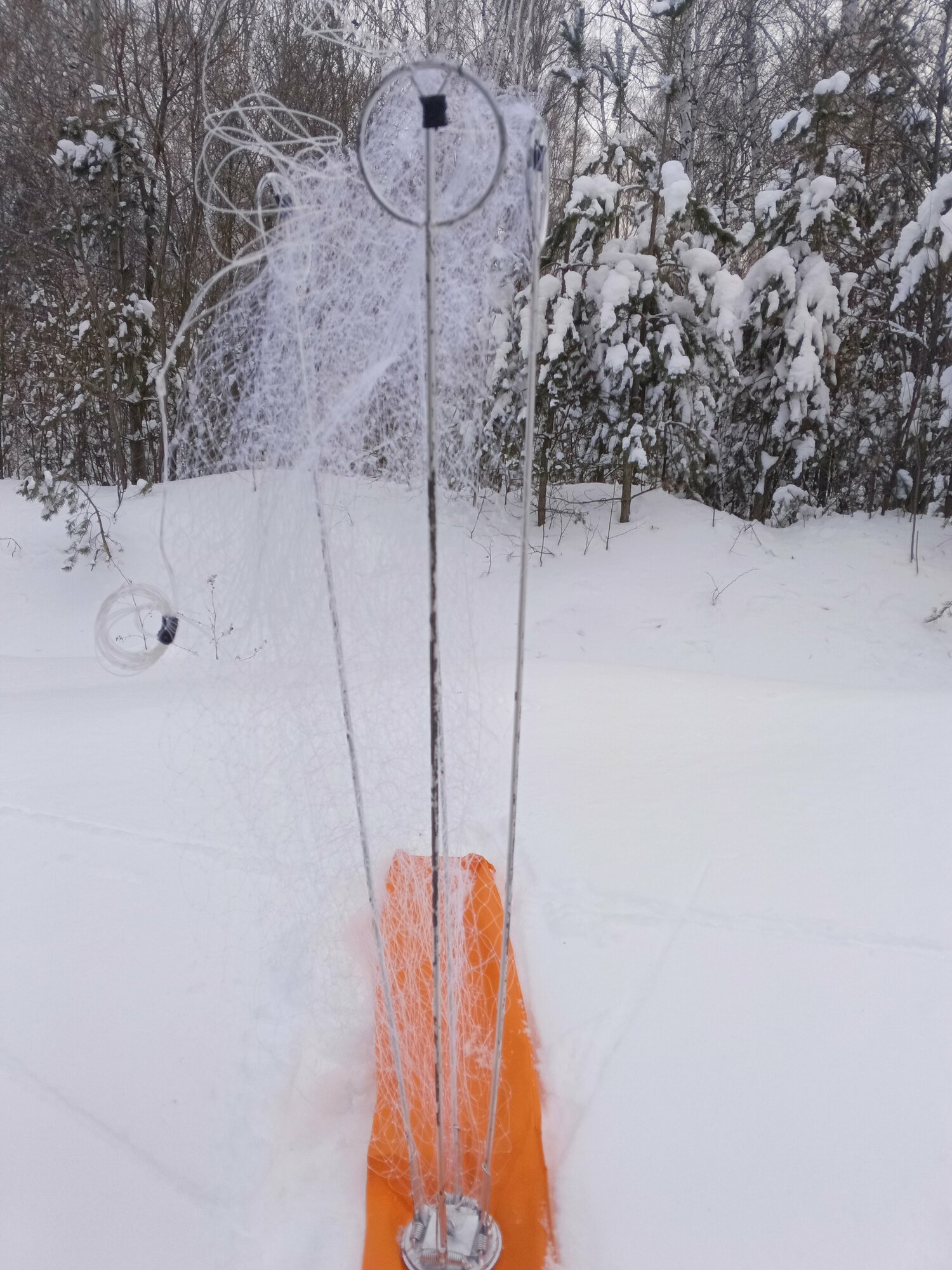 Хапуга для зимней рыбалки 40мм с косынками 2*2 м в разложенном виде ячейка 40 мм леска в чехле