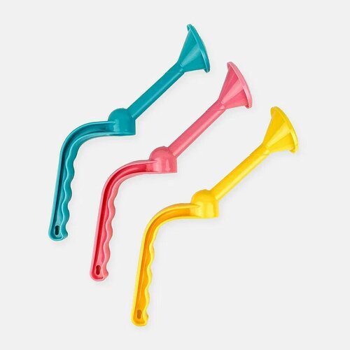 Насадка лейка на бутылку с рассеивателем прямая ручка и однотонная насадка 1 штука цвет микс 239₽