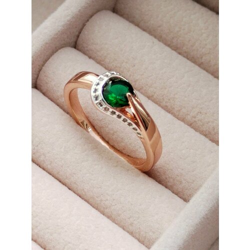 фото Кольцо, циркон, искусственный камень, размер 16, золотой нет бренда