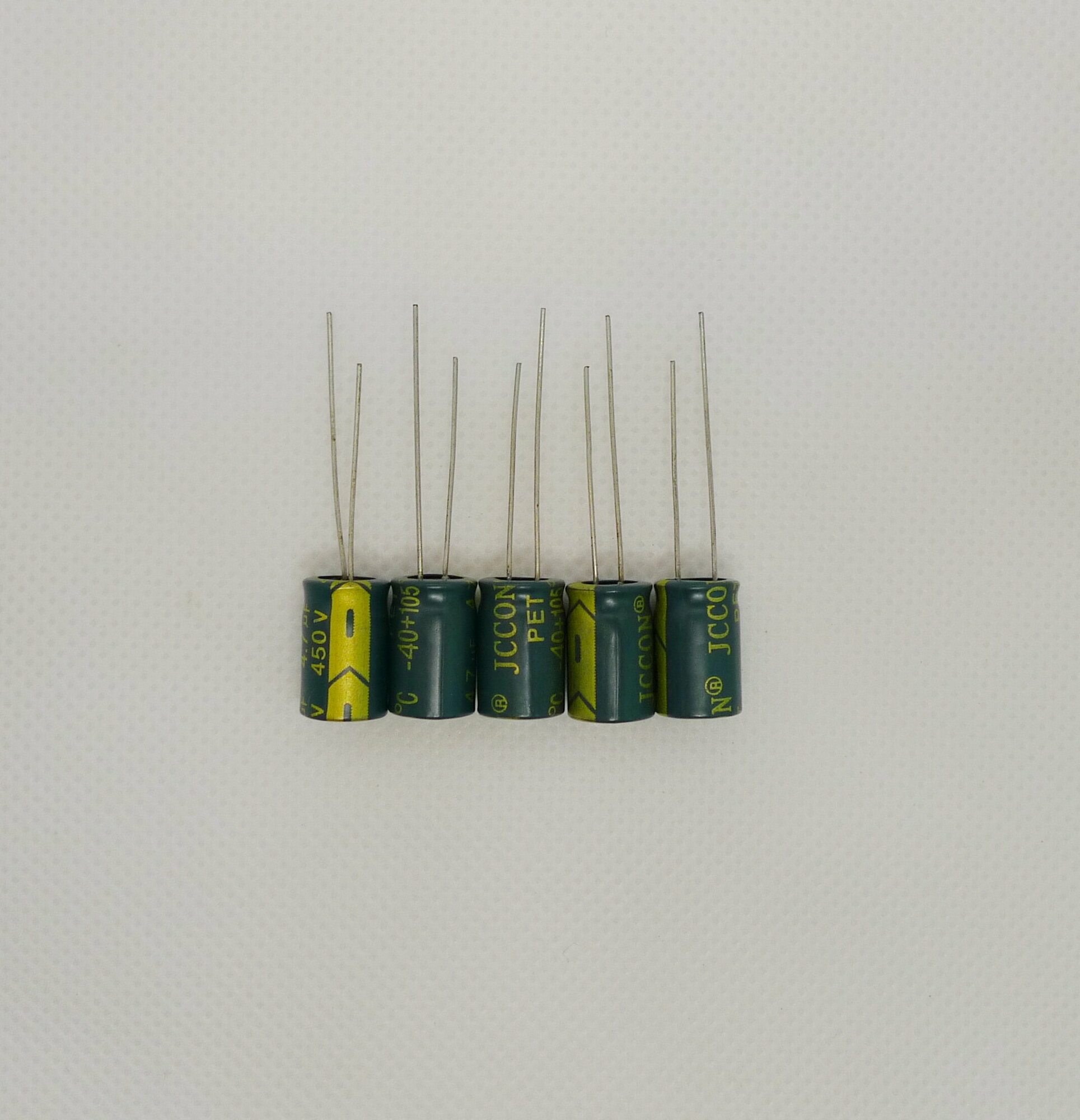 450V, 4.7 uF, +-20%, 8*12 мм, алюминиевый электролитический конденсатор (комплект 5 шт)