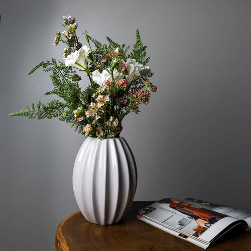 Ваза 23 х 17 х 75 см 1305₽