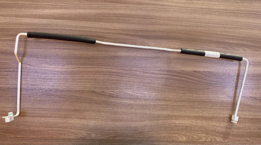 Трубка кондиционера нижняя (под радиатором) Great Wall Hover (H1 H3) Грейт Волл Ховер (АШ1 АШ3)