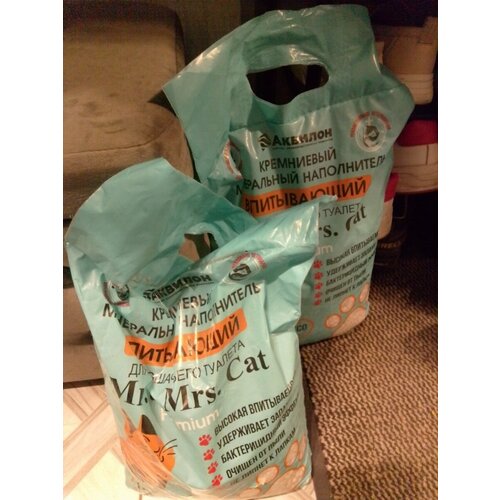 Наполнитель кремниевый минеральный комкующийся для кошачьего туалета «Mr.&Mrs. Cat» 10л, 5 кг