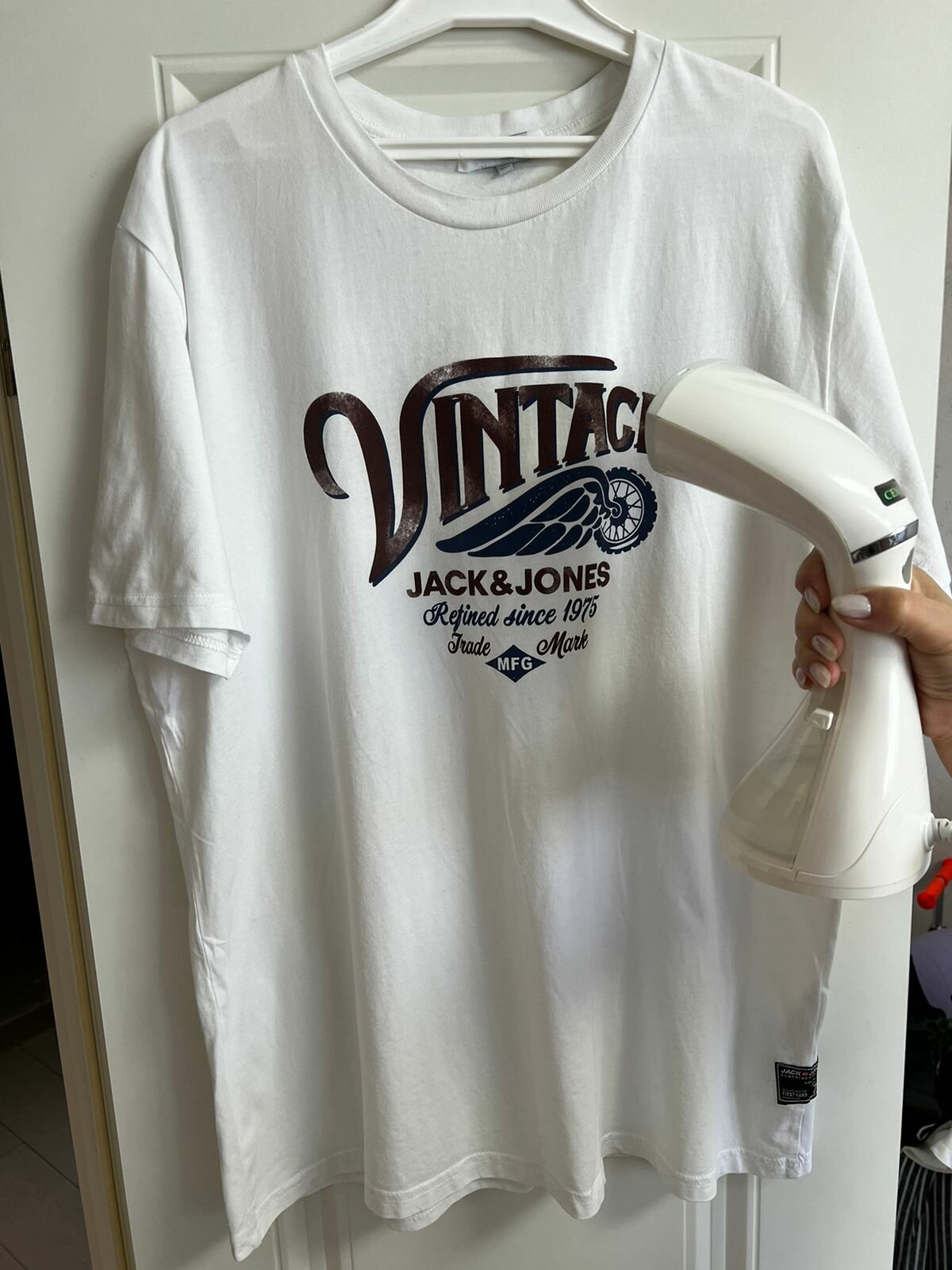 Отпариватель ручной для одежды 2000Вт