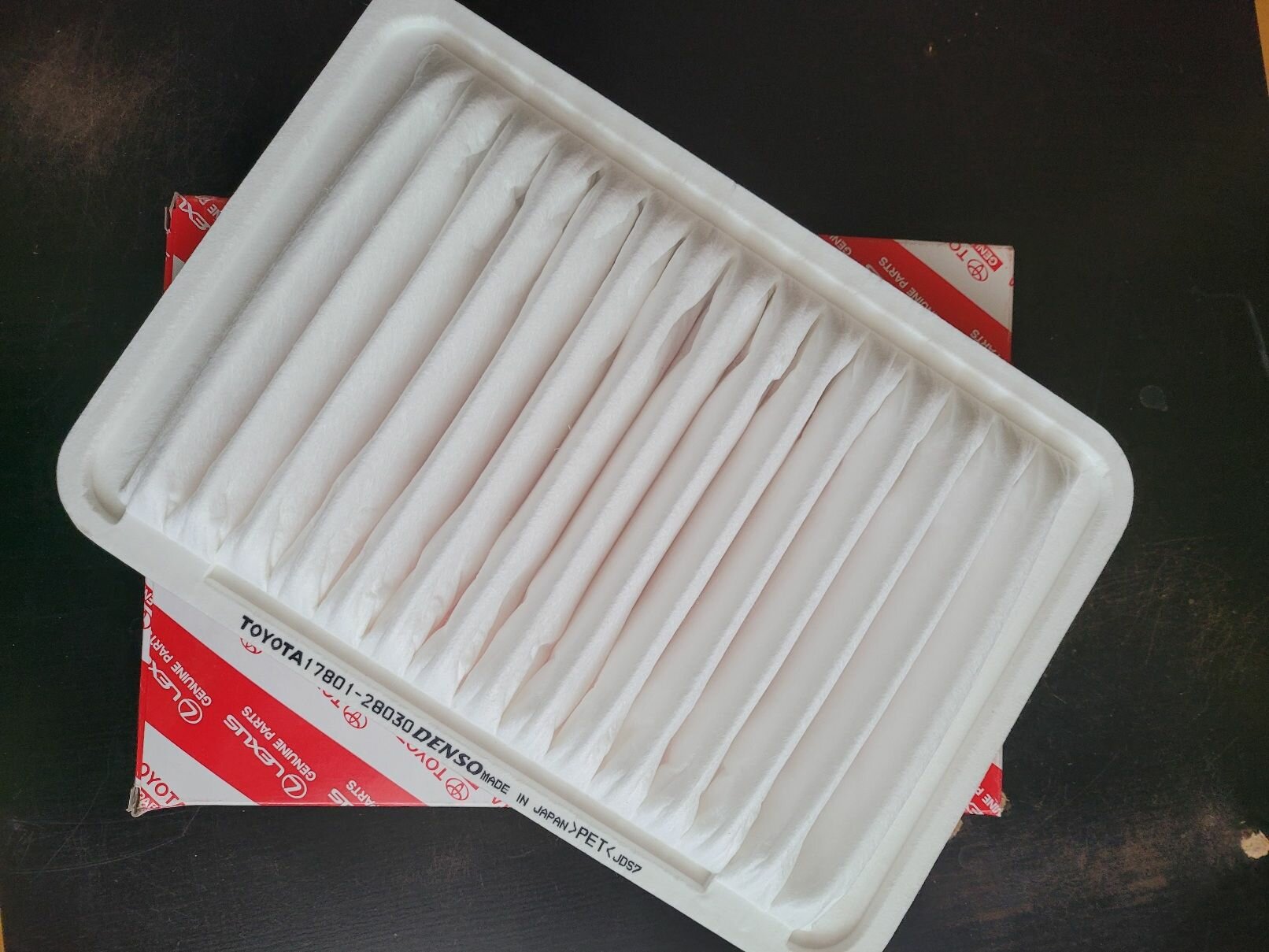 Тойота Фильтр воздушный арт. 1780128030. 1шт