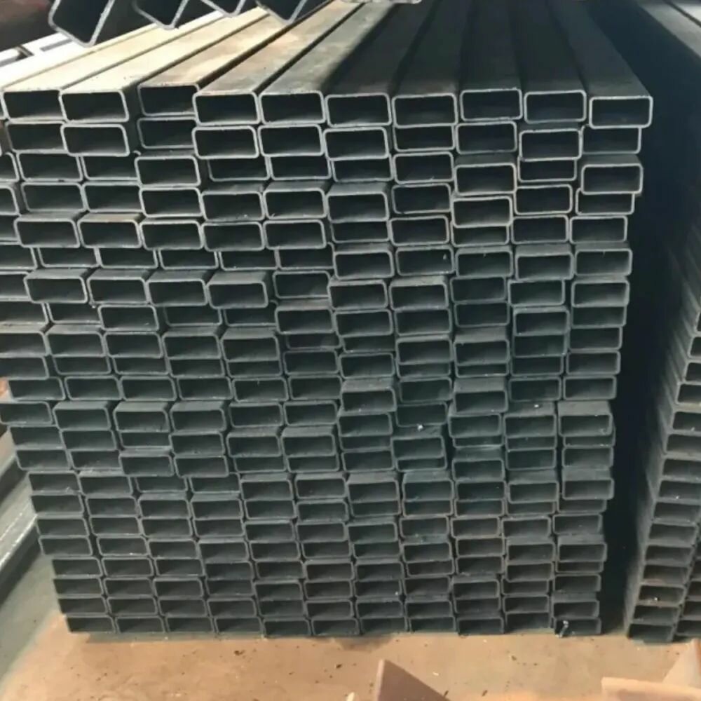 Труба профильная (60х40х3 мм - 1М) — фото 1