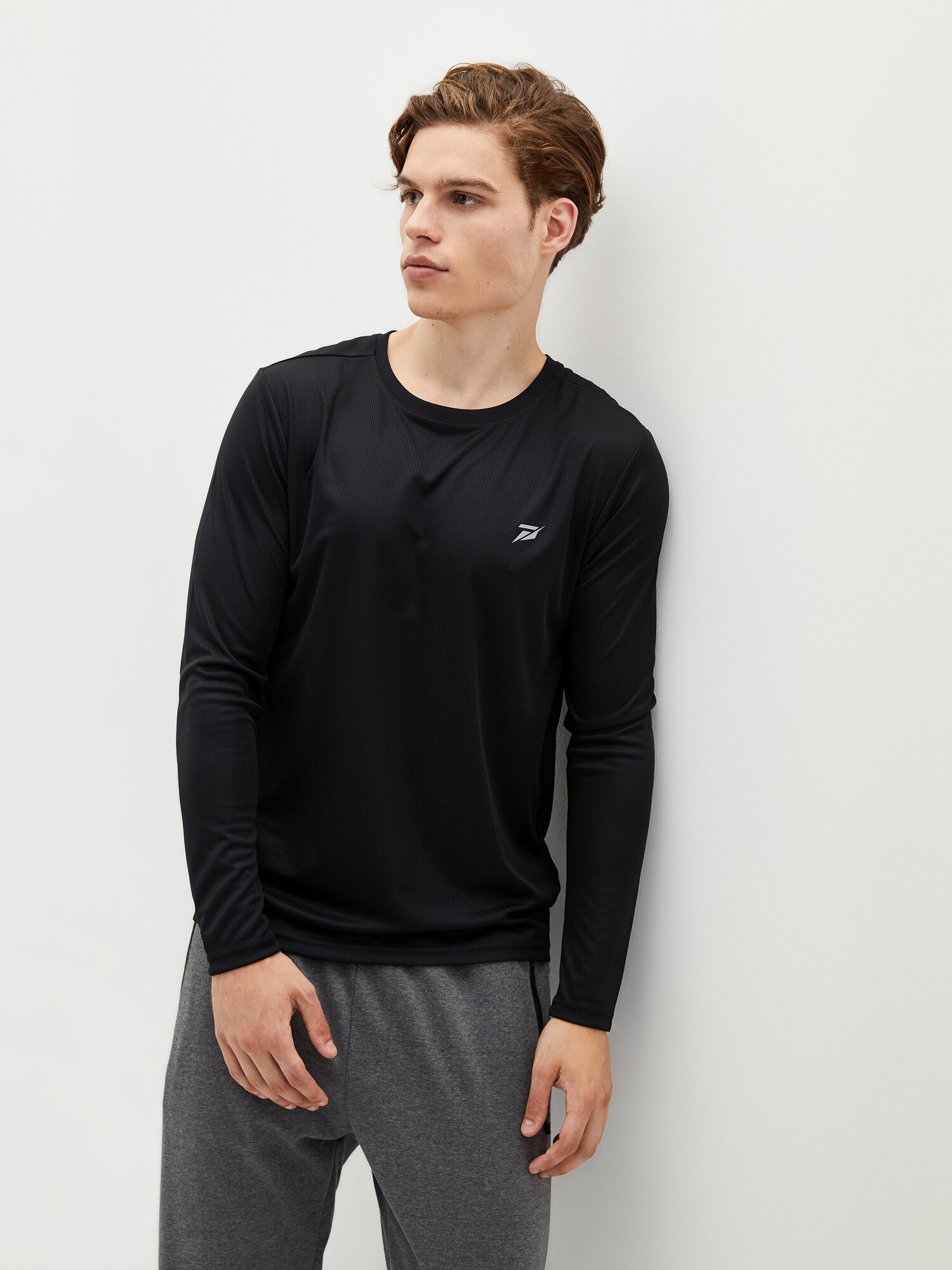 Лонгслив спортивный LC Waikiki, размер S, , new black
