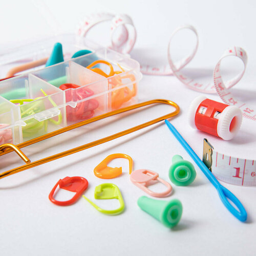 Набор для вязания Gamma VT-ST01 в коробочке 65 шт 551₽