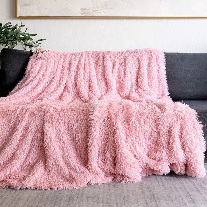 фото Пушистый меховой плед "Травка" с длинным ворсом цвет Нежно-Розовый , Евро 220/240