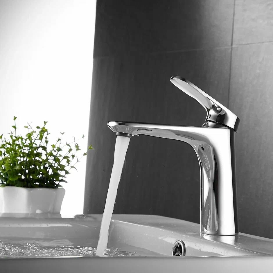 Смеситель для раковины Shevanik S8501 — фото 1