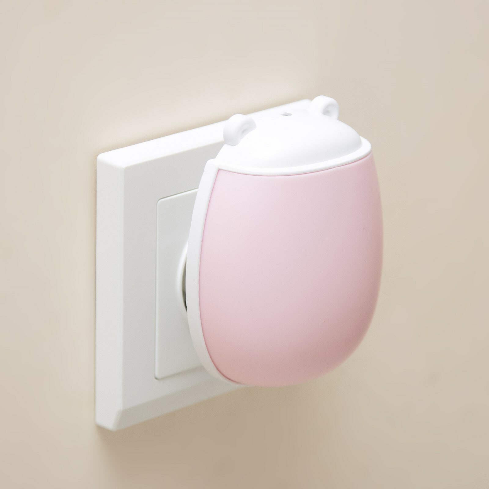 Ночник "Ушки" LED 1Вт бело-розовый 7х5х8 см RISALUX - фотография № 4