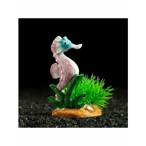 Декор для аквариума Морской конек на подставке, 5х4,5х8,5 см