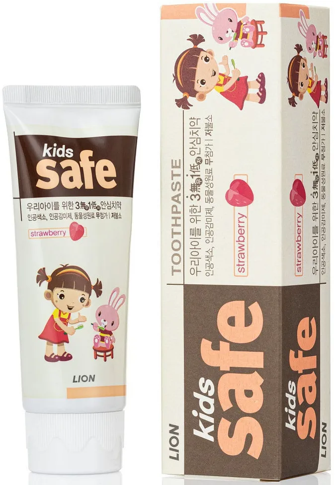 Детская зубная паста (вкус клубники) LION Kids Safe, 90 г