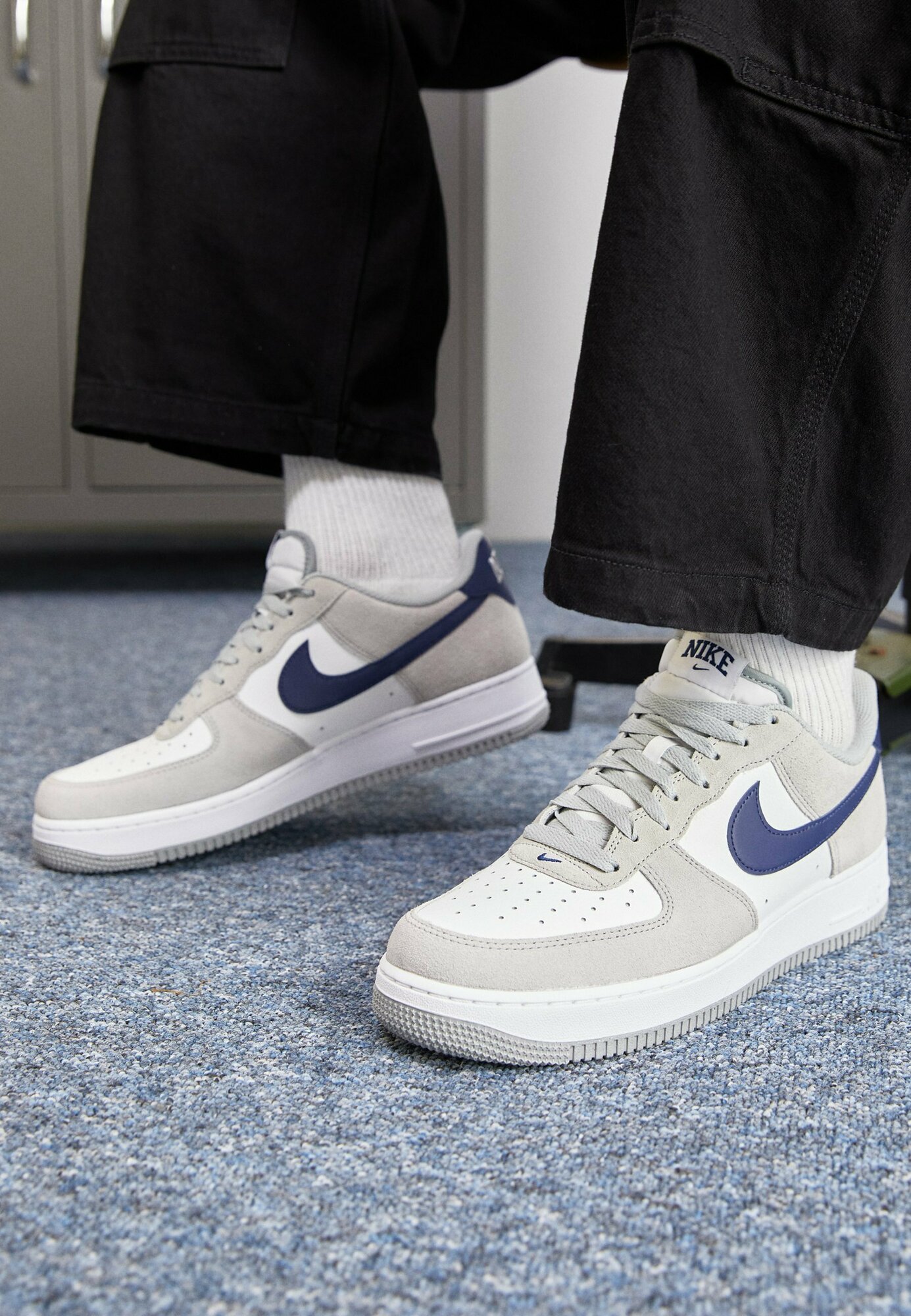 Кроссовки NIKE Air Force 1 '07