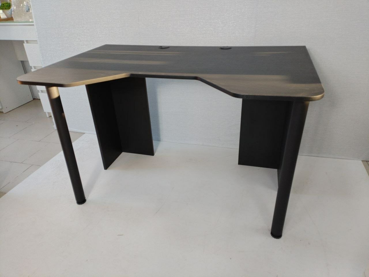 фото Компьютерный стол "Games" черная кромка