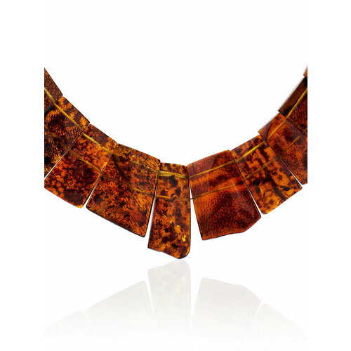 фото Колье, янтарь, длина 44 см, бордовый amberhandmade