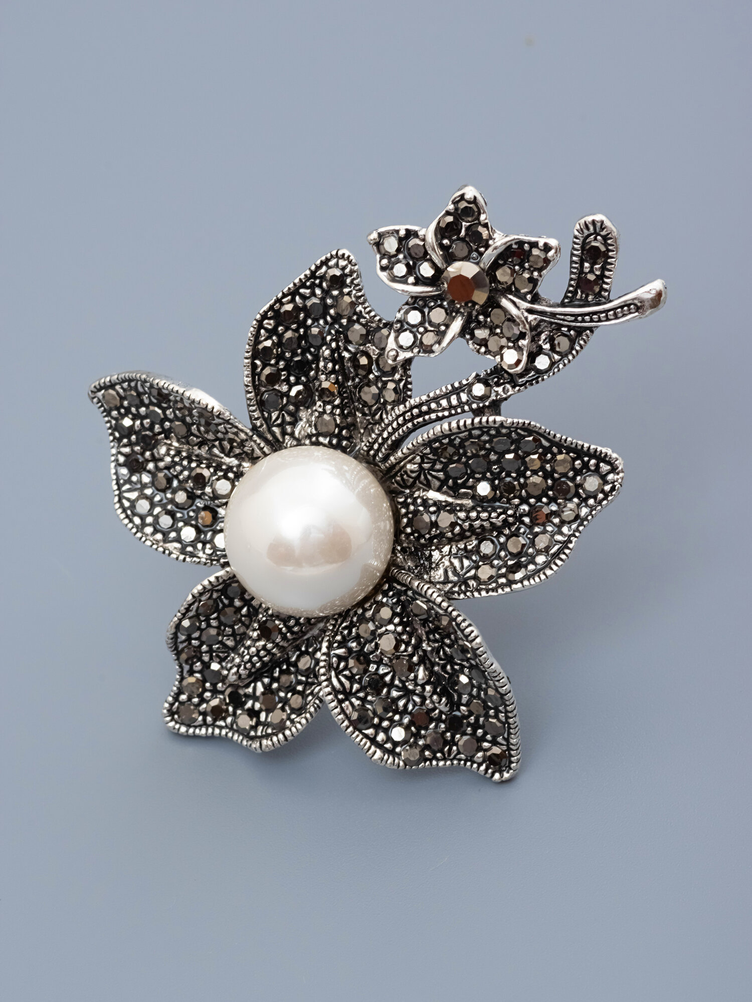 Брошь ЖемАрт, жемчуг имитация, белый — фото 1