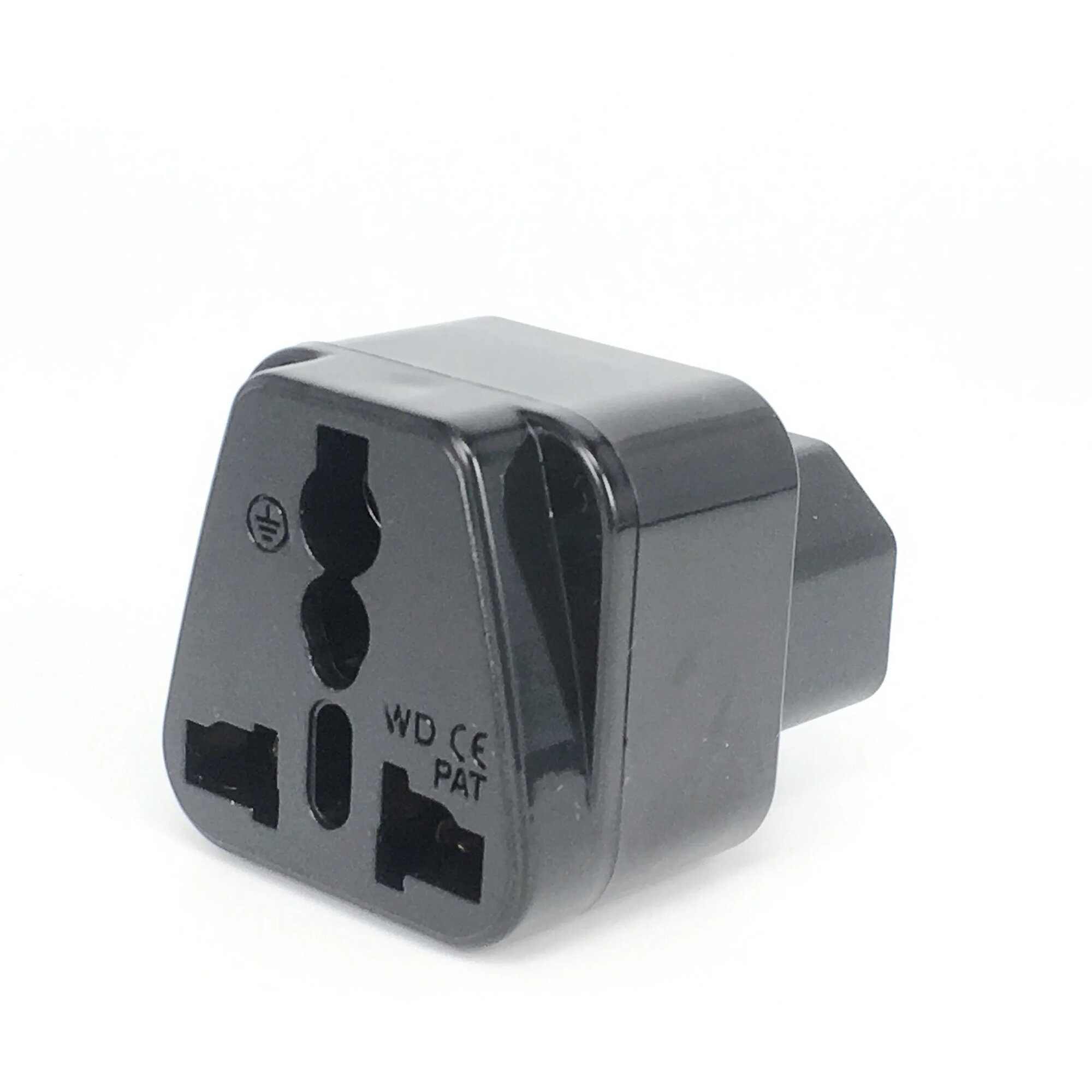 Международный адаптер Bolantedz IEC320 черный/белый 10A