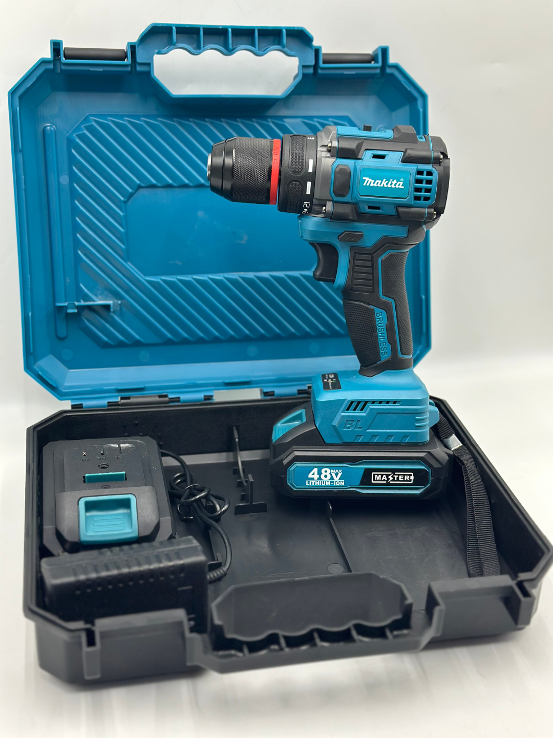 Аккумуляторная дрель Makita, бесщеточная 48В, 2 скорости — фото 1