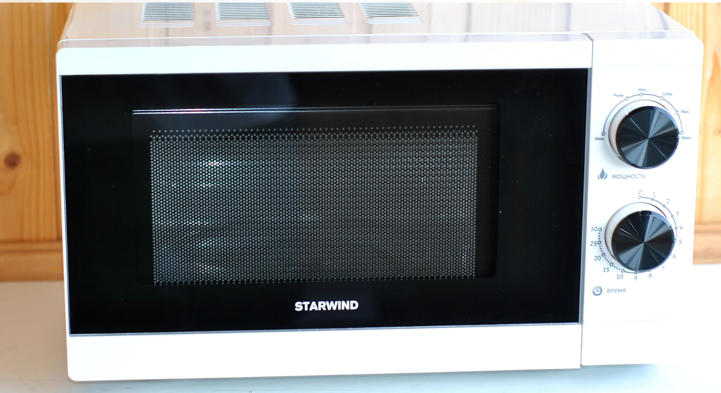 Микроволновая печь StarWind SMW4020 20л, белый