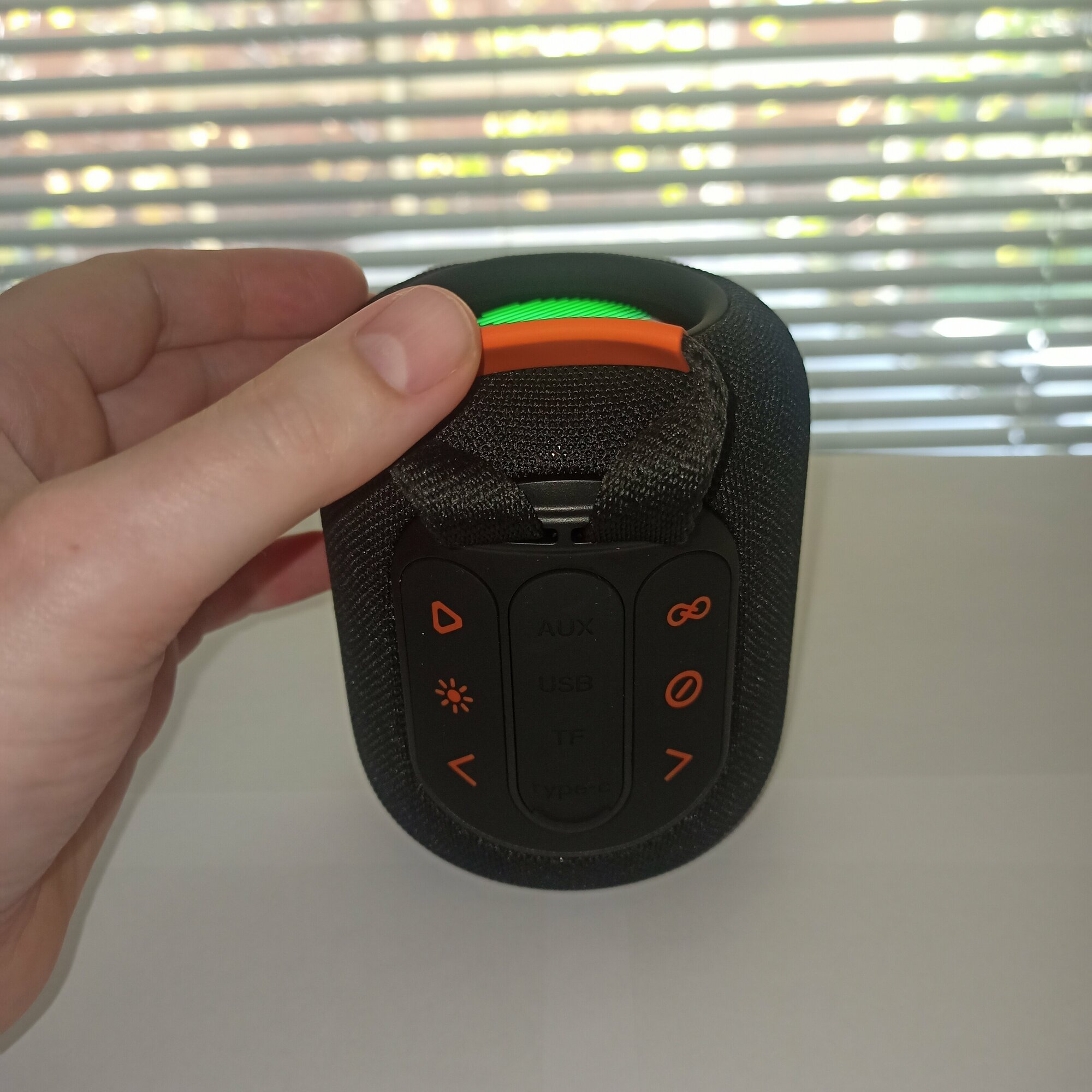 Bluetooth колонка Hopestar H56 портативная беспроводная — фото 3
