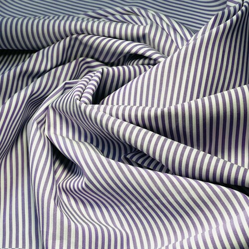 Ткань Сорочечная. Состав х/б 80% эластан 10% п/э 10%. Ширина 150см. Италия.