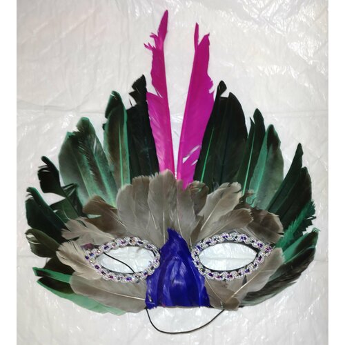 фото Маска карнавальная с перьями и пайетками. серая. нет бренда